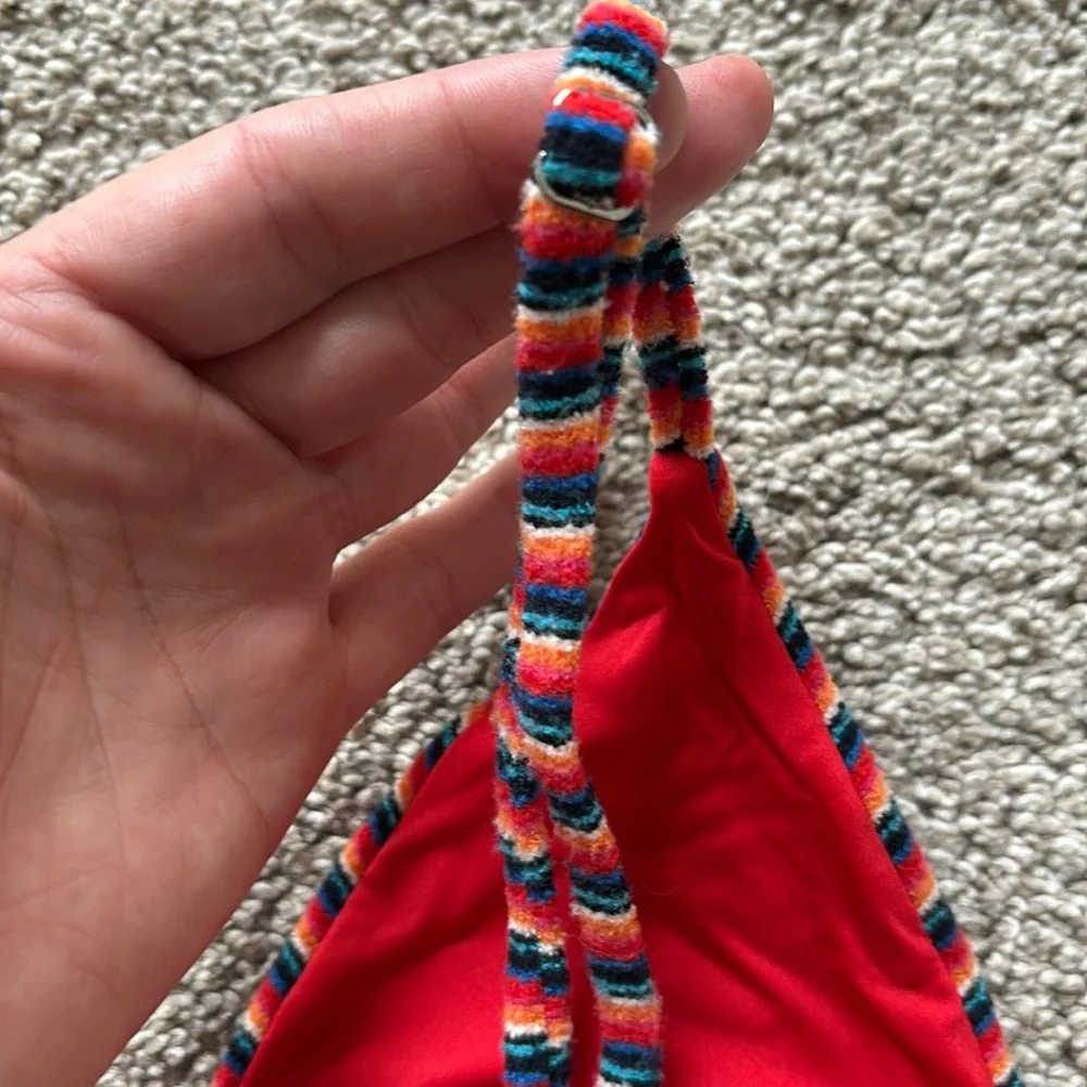 Frankie’s bikini top